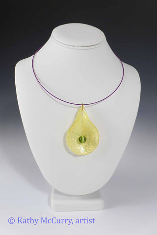 Magic Drops: Light Gold with Green Tiger Eye