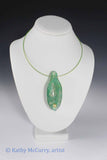 Magic Shell: Green with Glass Pearl